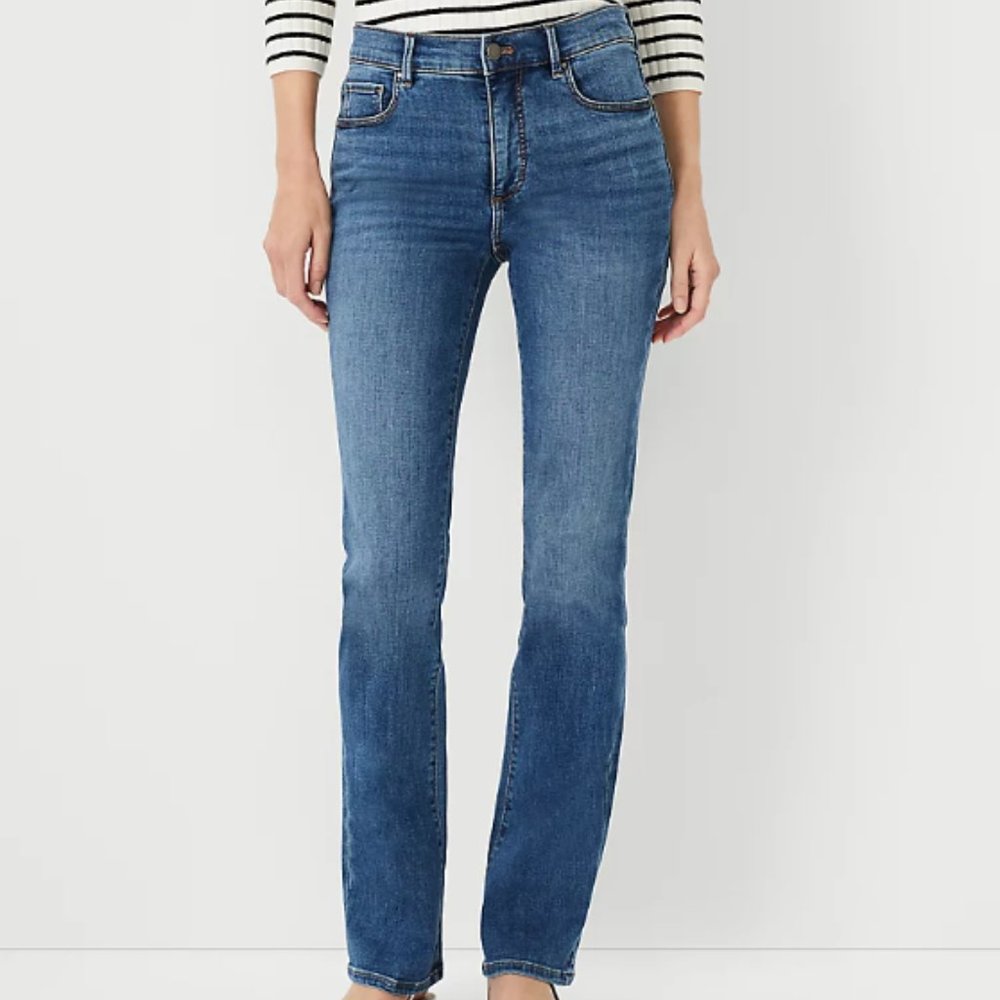 Ann Taylor Sculpting Pocket Mid-Rise Boot Cut Jeans 14 TALL NWOT